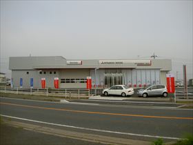 佐原三菱自動車販売(株)小見川店新築工事(一次工事) 佐原三菱自動車販売(株)小見川店新築工事(一次工事)