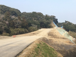 ふさのくに観光道路工事(北ルート道路改良工) ふさのくに観光道路工事(北ルート道路改良工)